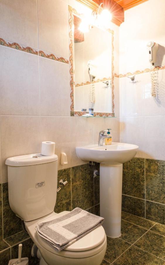 Irides Apartments Megalochori  ภายนอก รูปภาพ