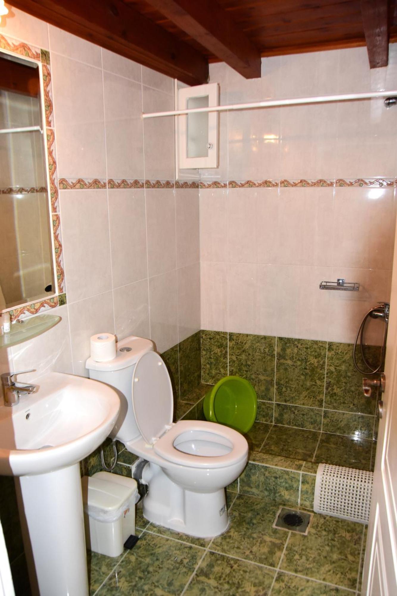 Irides Apartments Megalochori  ภายนอก รูปภาพ